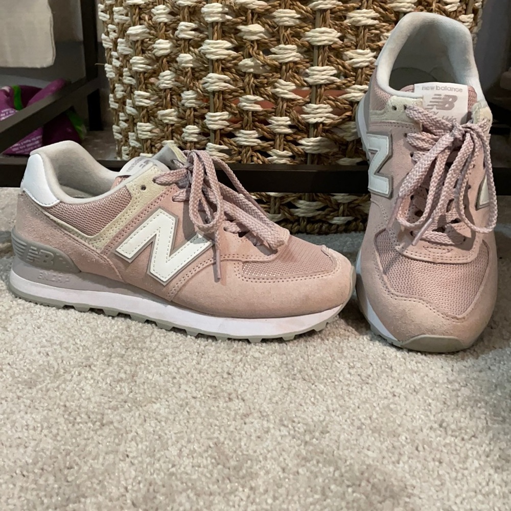 Adorable causal new balance perfect pink contrast